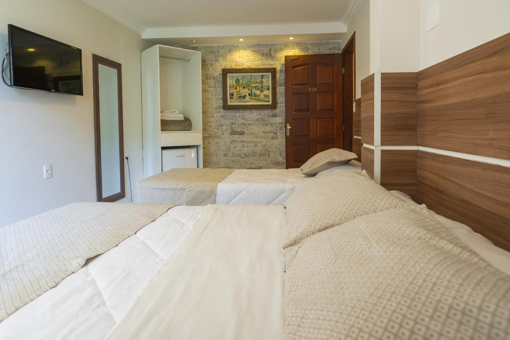 Serra Everest Hotel
