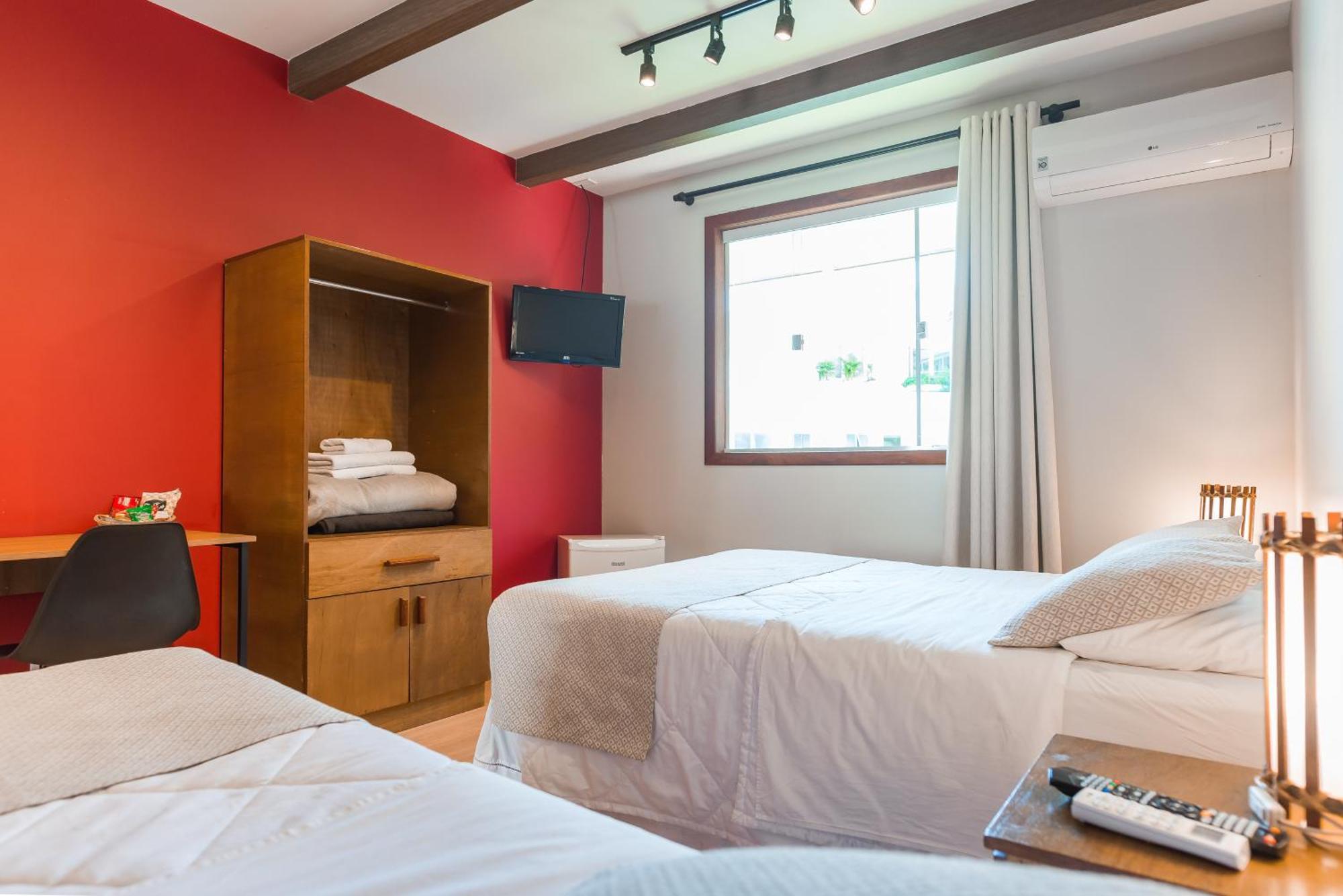 Hotel Serra Everest